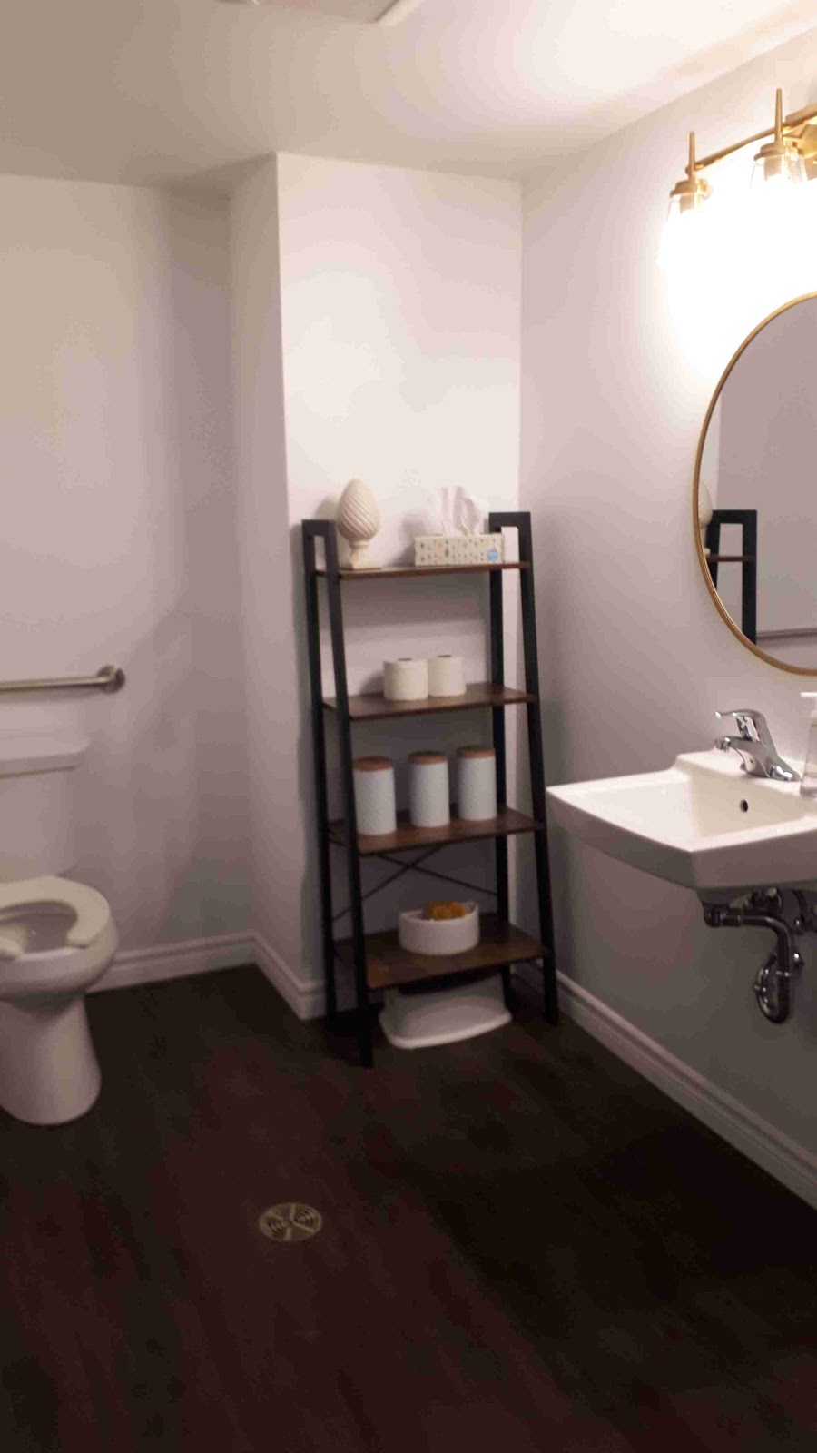 Amanda Strathearn RMT | 265 Woolwich St Unit #3, Guelph, ON N1H 3V8, Canada | Phone: (226) 343-9797