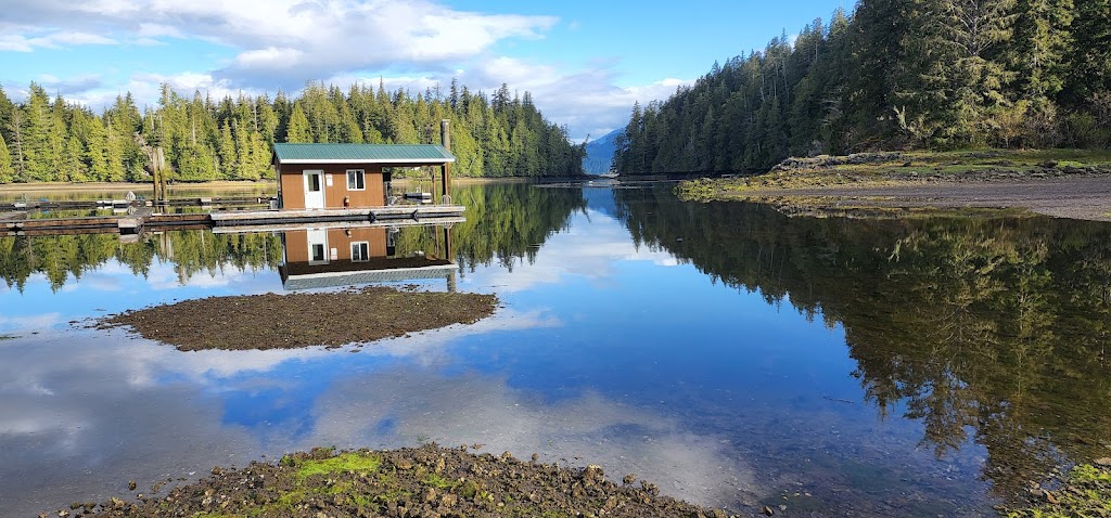 Poett Nook Marina and Campground | Sarita, BC V9Y 7L9, Canada | Phone: (250) 720-9572