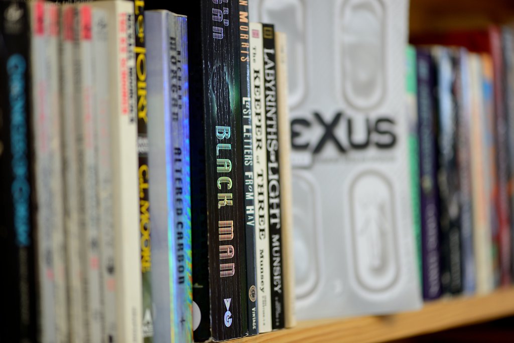 Cliffside Village Books | 2404 Kingston Rd, Scarborough, ON M1N 1V2, Canada | Phone: (647) 827-9199