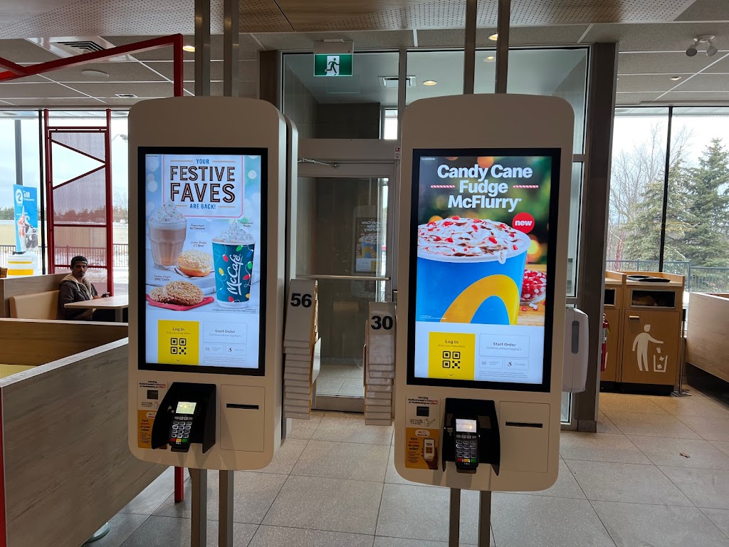McDonalds | 10 Tatton Ct, King City, ON L7B 1K5, Canada | Phone: (905) 833-8322