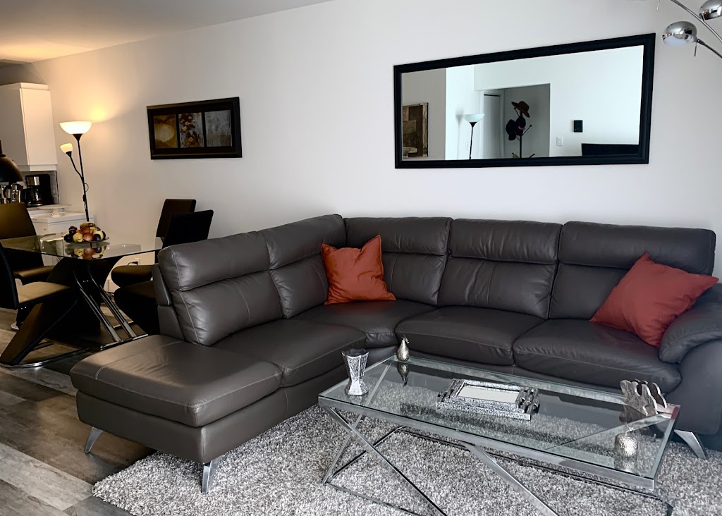 Mina Capital | 5155 DES, Sources Blvd, Dollard-Des Ormeaux, QC H8Y 3N9, Canada | Phone: (514) 663-1777