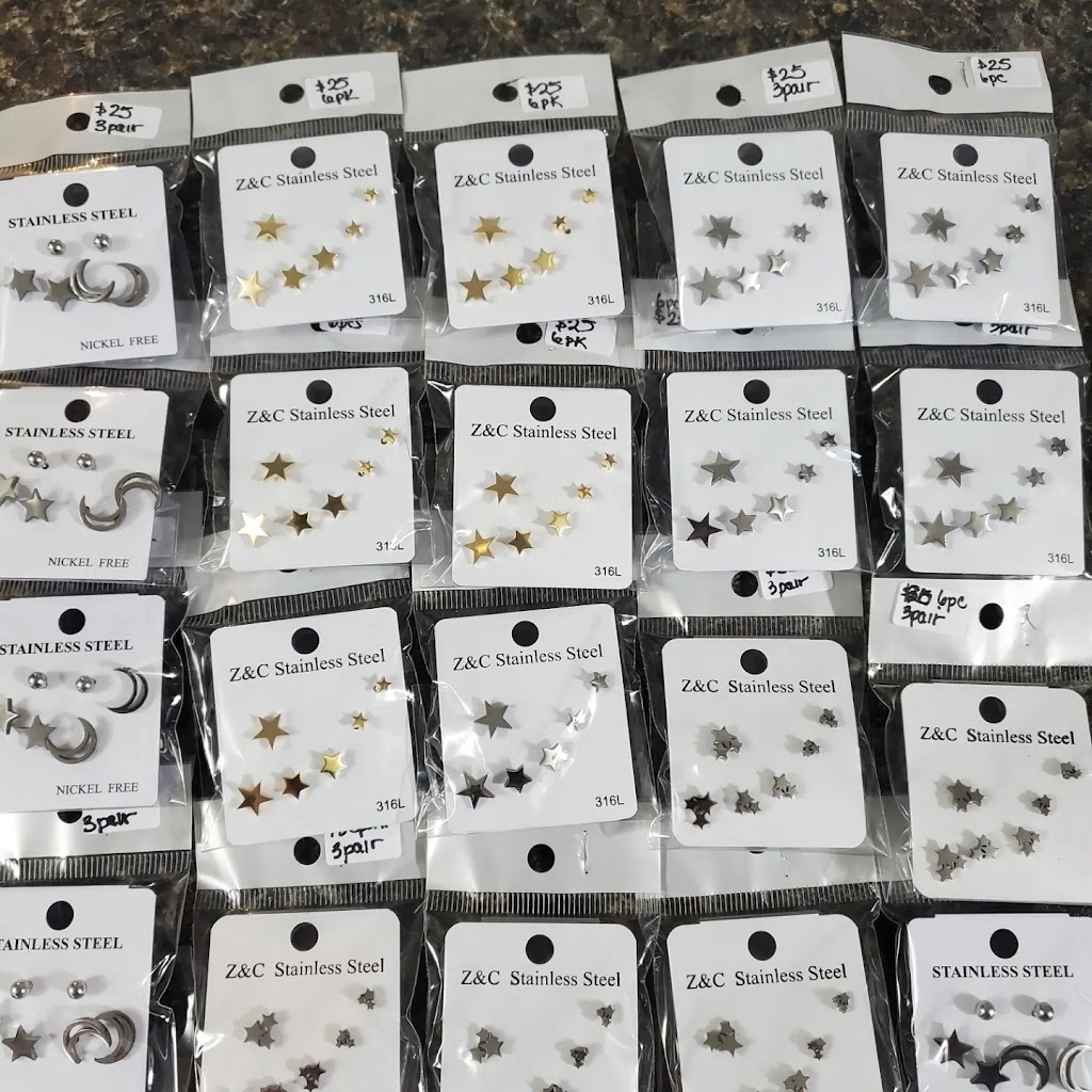 BodyFx Piercing and Quality Jewelry Sales | 178 Provincial Trunk Highway #12n division No.2 Steinbach Phoenix Salon in, Clearspring Mall, Steinbach, MB R5G 1T7, Canada | Phone: (204) 392-2775