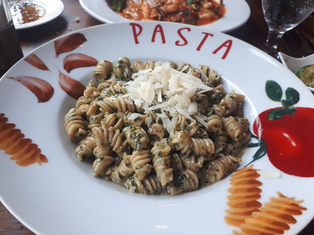 Vaticano Italian Restaurant Fort Erie | 90 Niagara Blvd, Fort Erie, ON L2A 3G3, Canada | Phone: (905) 871-6244