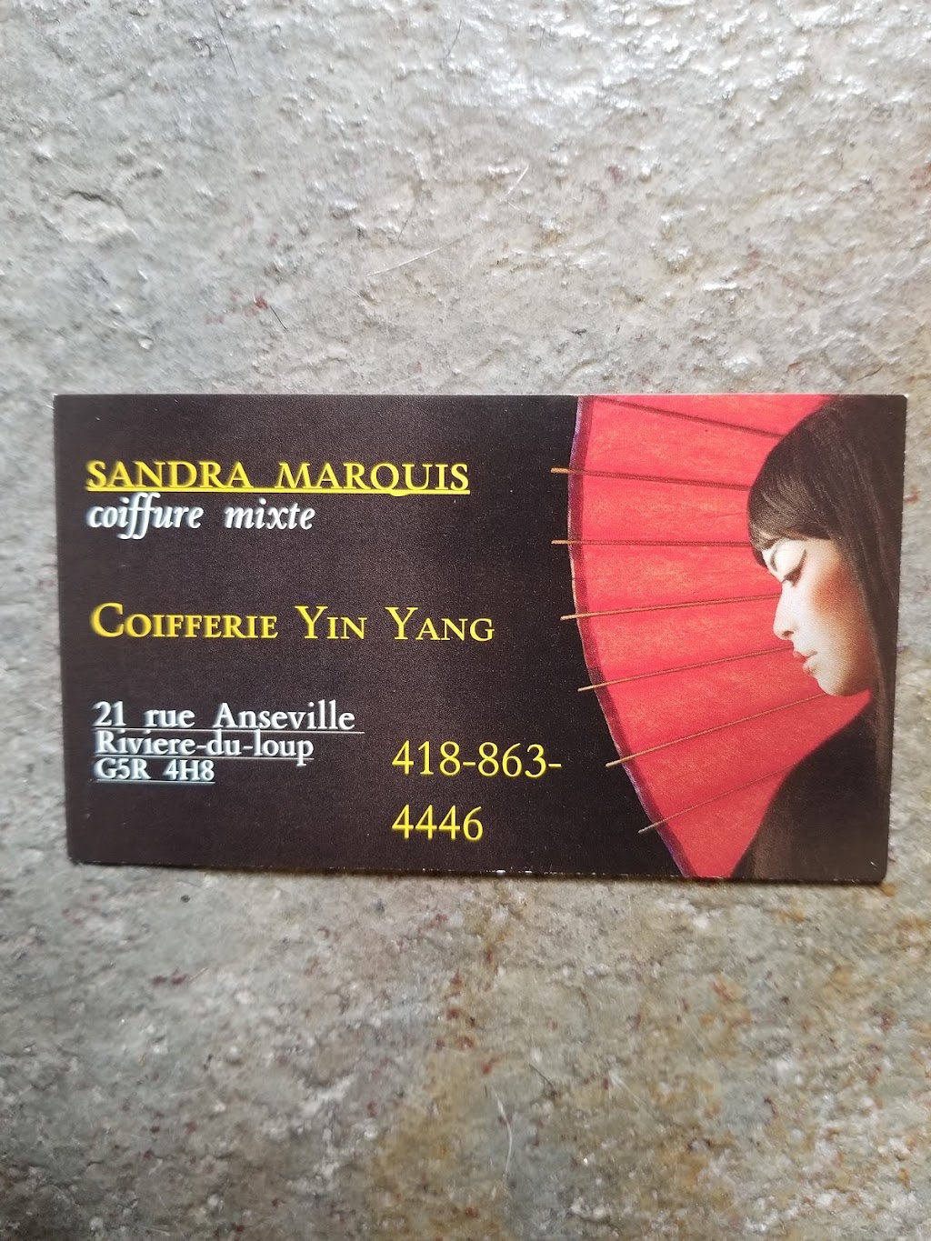 Coifferie Yin Yang | 21 Rue Anseville, Rivière-du-Loup, QC G5R 4H8, Canada | Phone: (418) 863-4446
