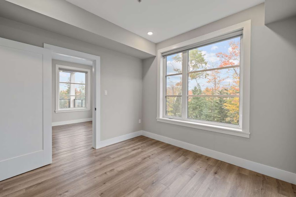 The Madison | 24 Farringdon Wy, Bedford, NS B4B 1K8, Canada | Phone: (902) 701-5531