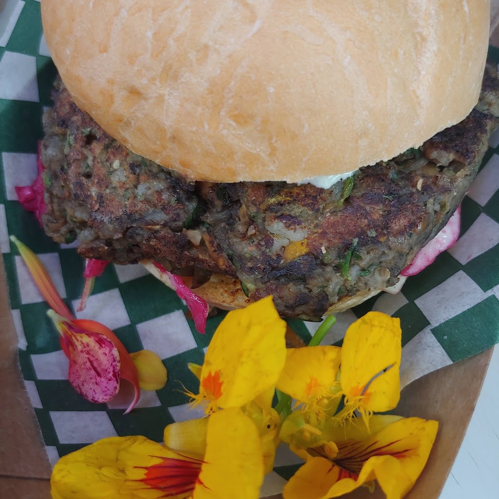 The Knockananna Grill | 2767 Island W Hwy, Qualicum Beach, BC V9K 2C4, Canada | Phone: (250) 228-3572