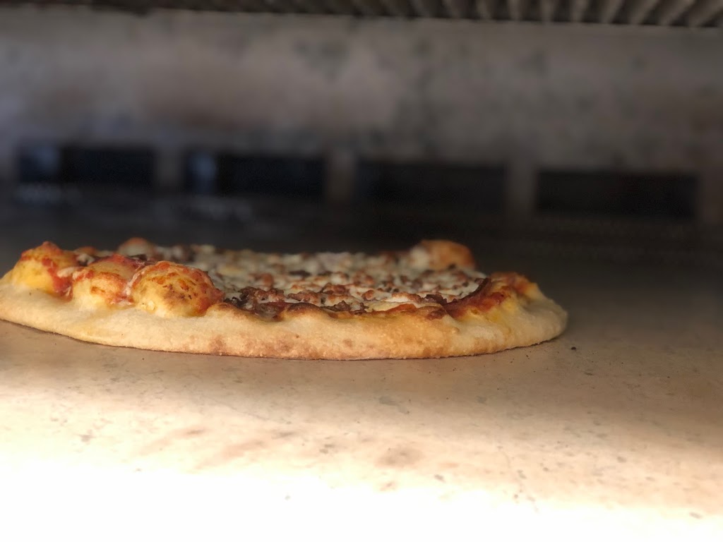Fire it Up Pizza & Pasta | 1516 Fairfield Rd Suite 1, Victoria, BC V8S 1G1, Canada | Phone: (250) 590-8833
