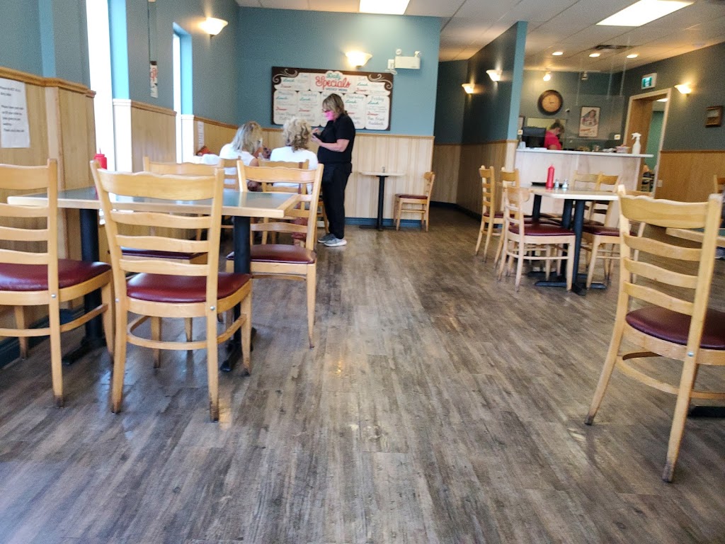 Eastside Family Restaurant | 770 E River Rd, New Glasgow, NS B2H 3S6, Canada | Phone: (902) 755-4242