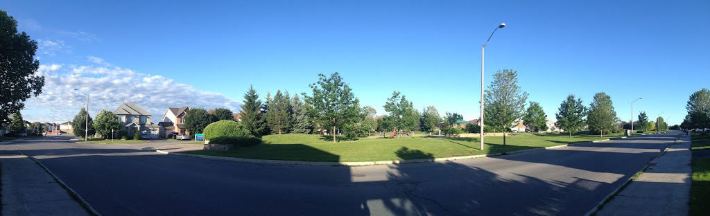 Stinson Park | 80 Queensbury Dr, Nepean, ON K2J 4P3, Canada