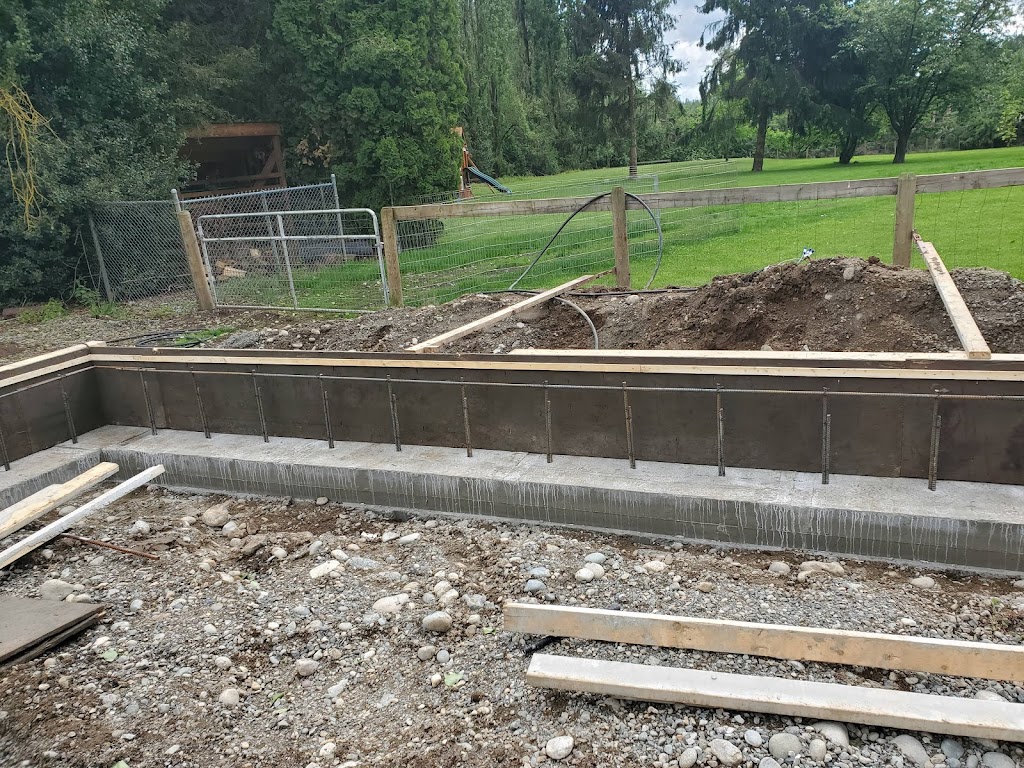 Fidele Point Red Seal Carpentery | 46248 Skowkale Crescent, Chilliwack, BC V4Z 1A2, Canada | Phone: (604) 316-7250