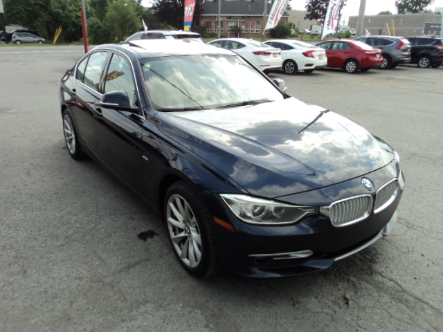 Select Car Sales Inc. | 1401A Cyrville Rd, Gloucester, ON K1B 3L7, Canada | Phone: (613) 590-9500