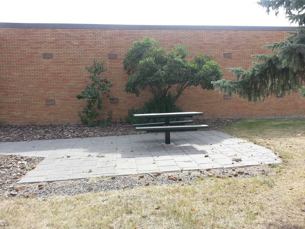 Sherwood School | 2011 66 Ave SE, Calgary, AB T2C 1J4, Canada | Phone: (403) 777-7590