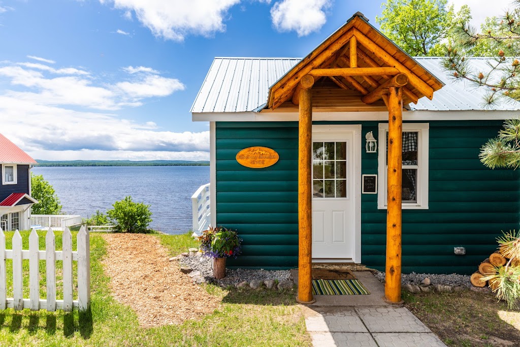 Ontario Retreats | 144 McNee Dr, Golden Lake, ON K0J 1X0, Canada | Phone: (613) 690-6253