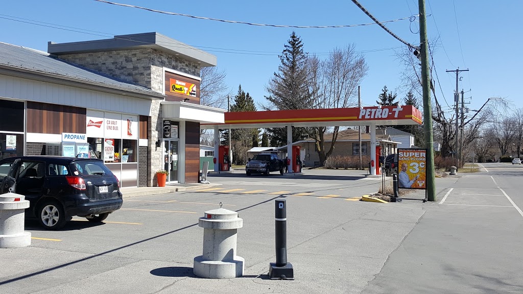 Petro-T, Coteau du Lac | 2 Rue du Parc, Coteau-du-Lac, QC J0P 1B0, Canada | Phone: (450) 763-5898