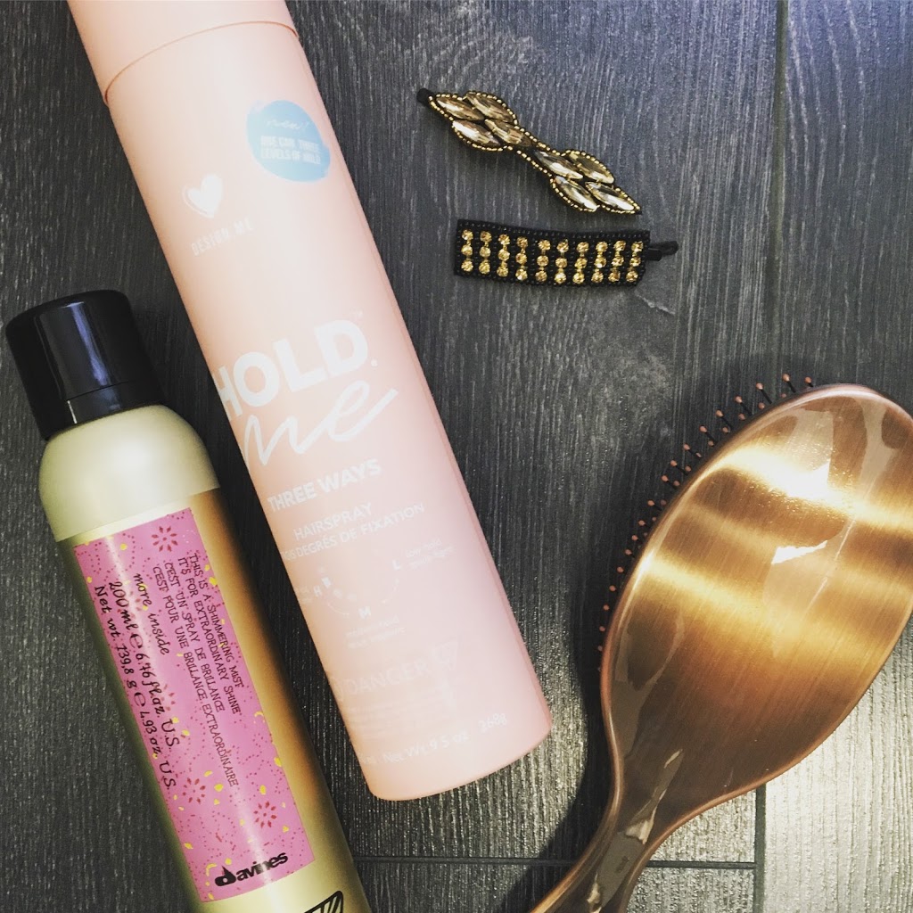 la petite Salon | 305 Main St, Radisson, SK S0K 3L0, Canada | Phone: (306) 827-2323