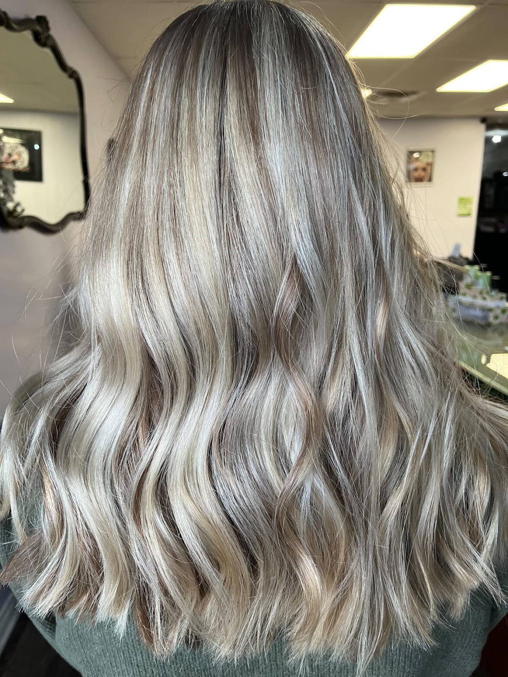 The HairCraft Coven | 601 Southworth St S, Welland, ON L3B 2A2, Canada | Phone: (289) 931-5838
