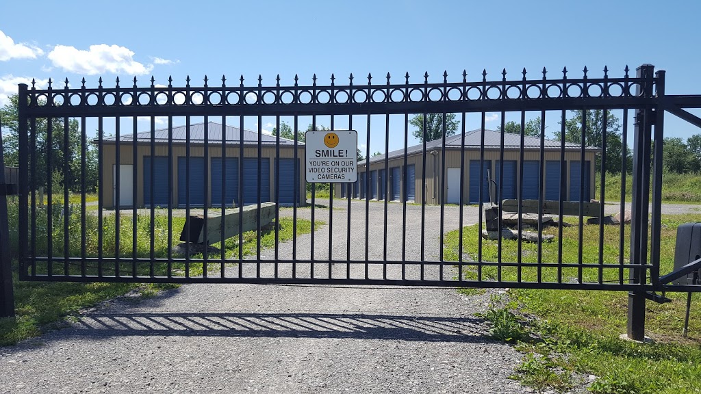 U-Stor-It | 21 Industrial Park Rd, Tweed, ON K0K 3J0, Canada | Phone: (613) 968-0058