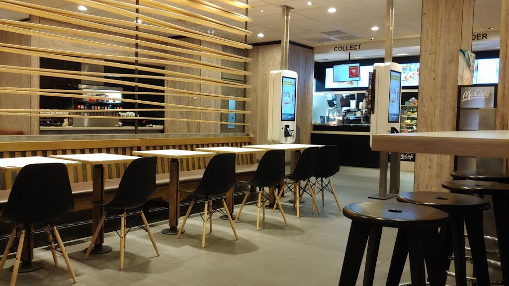 McDonalds | 689 Guelph Line, Burlington, ON L7R 3M7, Canada | Phone: (905) 639-1661