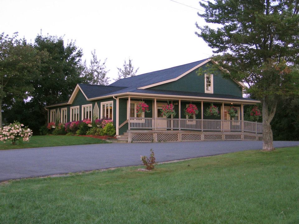 Atlantic Veterinary Hospital | 125 Hampton Rd, Rothesay, NB E2E 2N7, Canada | Phone: (506) 847-2400