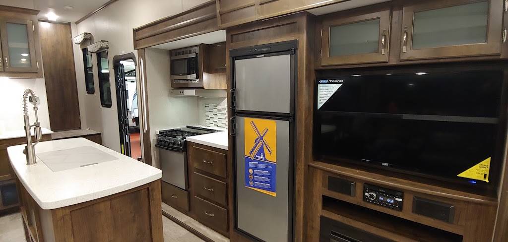 Meridian RV | 1690 Coast Meridian Rd, Port Coquitlam, BC V3C 3T8, Canada | Phone: (604) 941-8635
