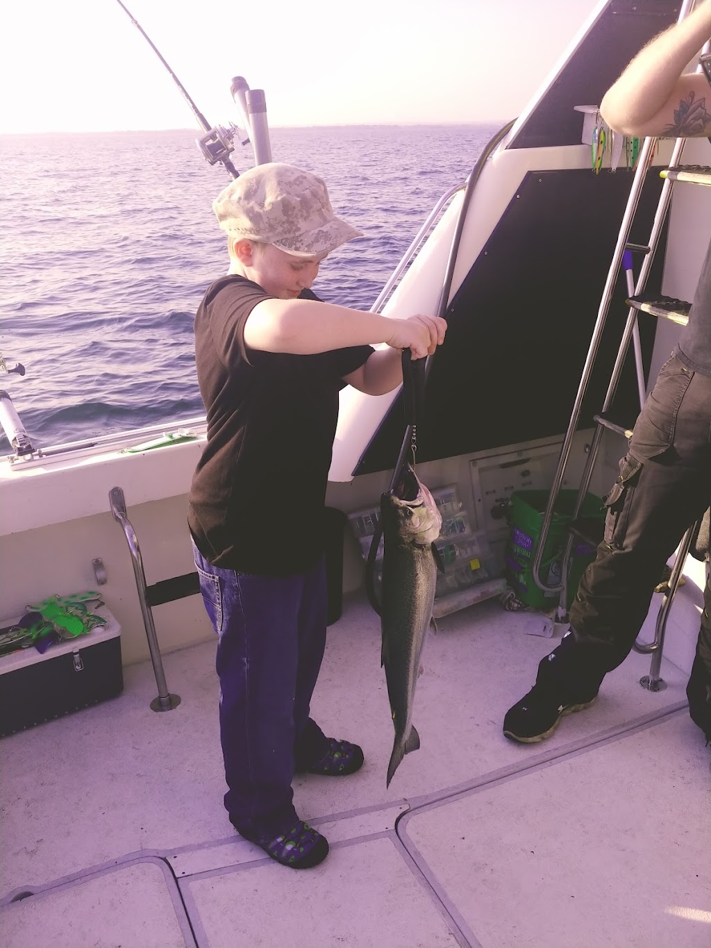 Salmon Express Charters | 80 Lighthouse Rd, St. Catharines, ON L2N 7P5, Canada | Phone: (416) 931-7693