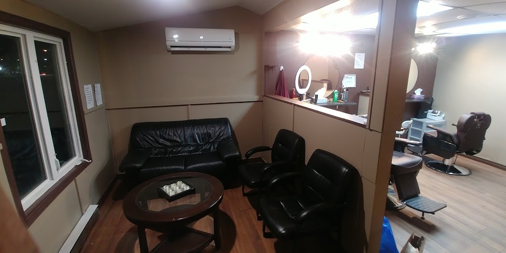 In the cuts barbershop | 725 Main St, Dartmouth, NS B2W 3T6, Canada | Phone: (902) 403-2950