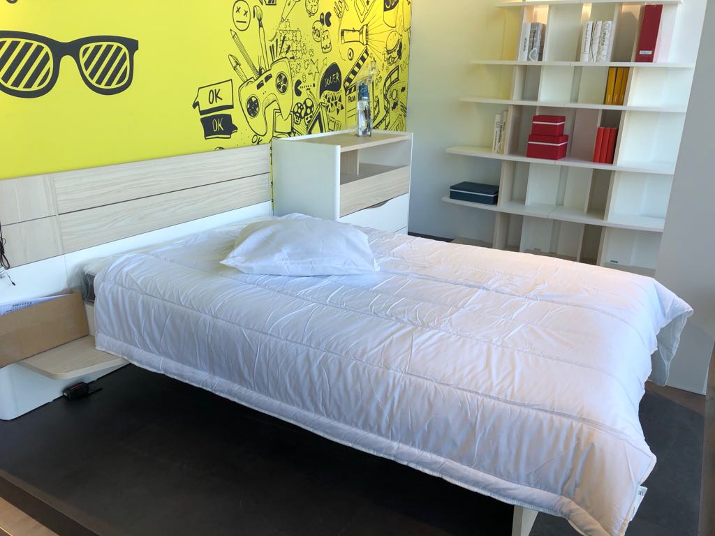 Meubles Gautier Montréal | Sortie 28 Autoroute 15, 1250 Boulevard Michèle-Bohec, Blainville, QC J7C 5S4, Canada | Phone: (514) 395-9898