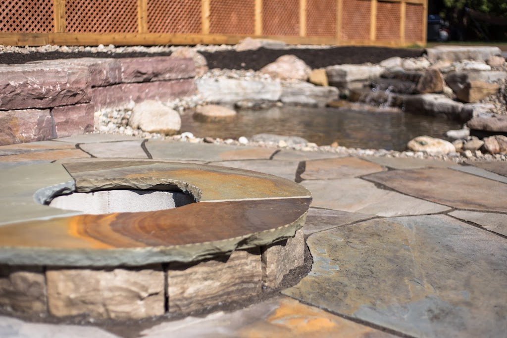 Kiwi Landscapes | 1544 Drummond Concession 9a, Perth, ON K7H 3C8, Canada | Phone: (613) 264-0400