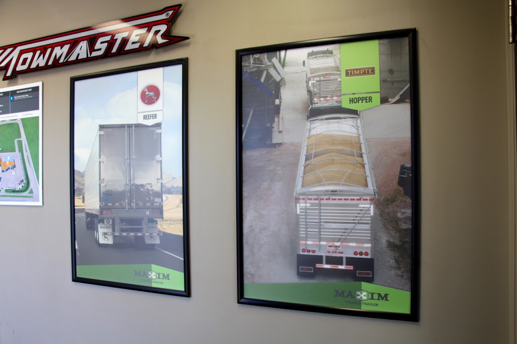 Maxim Truck & Trailer - Winnipeg Trailers | 580 Oak Point Hwy, Winnipeg, MB R3C 2E6, Canada | Phone: (204) 790-6500