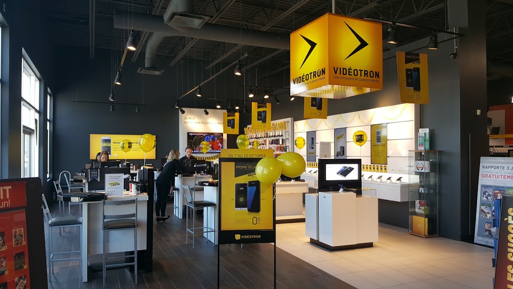 Superclub Vidéotron the | 824 Boulevard Thibeau, Trois-Rivières, QC G8T 7A6, Canada | Phone: (819) 373-3355