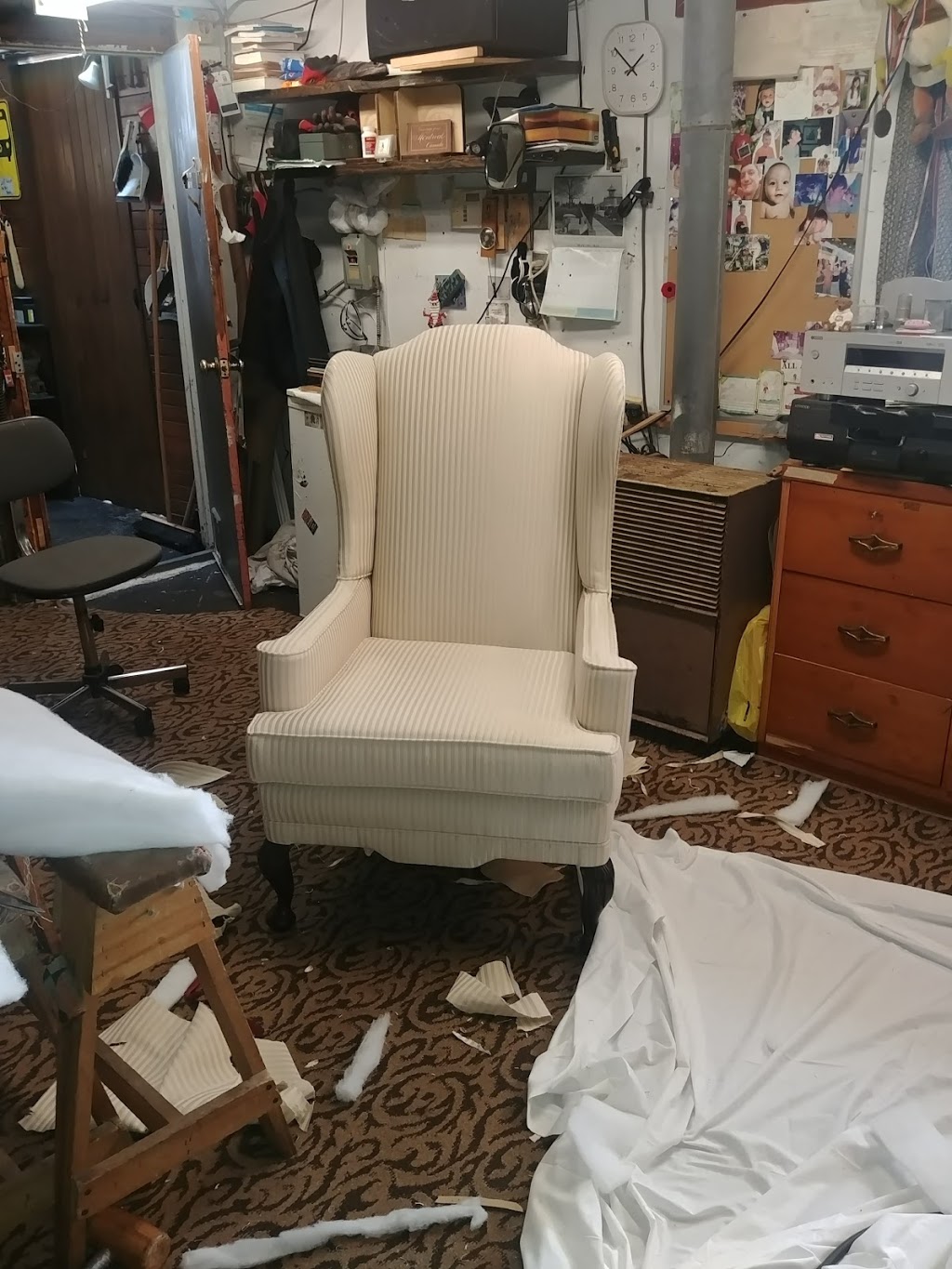 St Croix Upholstery | 1676 Trafalgar St, London, ON N5W 1X3, Canada | Phone: (519) 457-4712