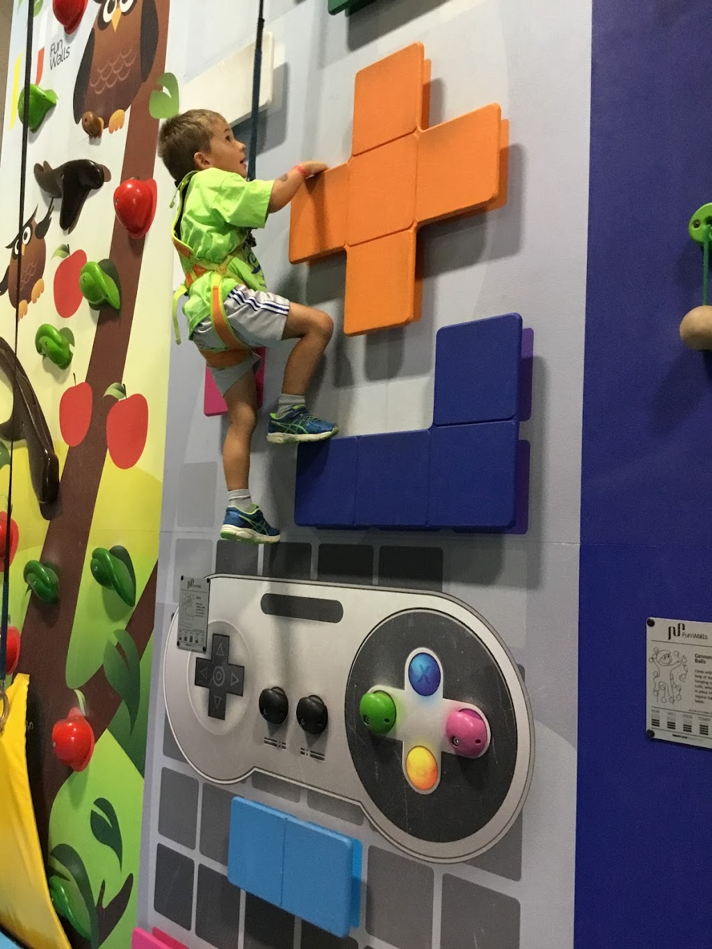 RisingOaks Early Learning | Saint John Paul II | 75 Pebblecreek Dr, Kitchener, ON N2A 0E3, Canada | Phone: (519) 894-0563