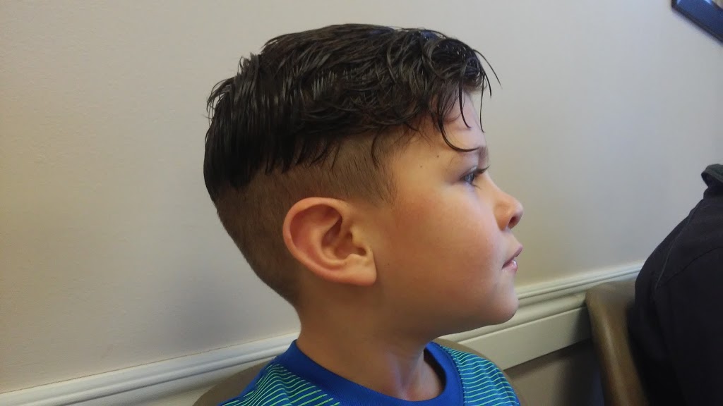 Carmens Hair Studio | 4055 New St, Burlington, ON L7L 1S8, Canada | Phone: (905) 639-2430