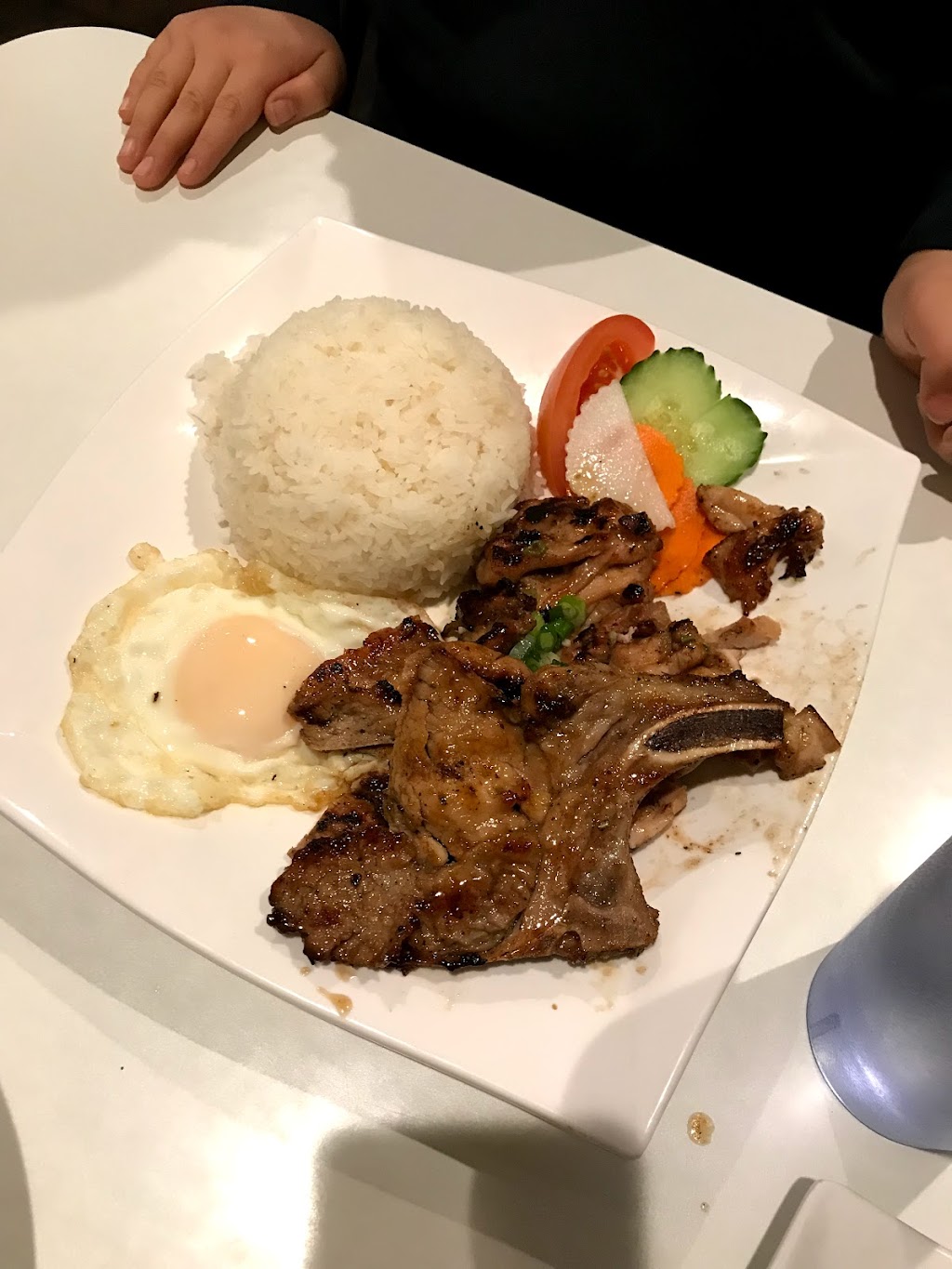 Royal Pho | 1100 Golf Links Rd, Ancaster, ON L9K 1J8, Canada | Phone: (905) 648-9900
