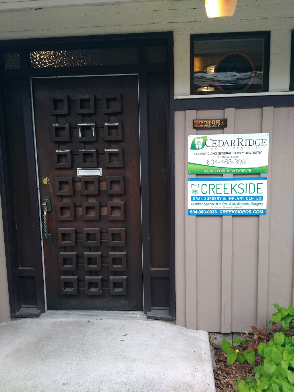 Maple Ridge Dentist - Cedar Ridge Dental | 22195 Dewdney Trunk Rd, Maple Ridge, BC V2X 3H7, Canada | Phone: (604) 463-3931