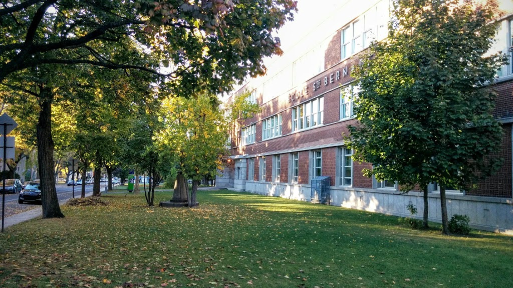 École Sainte-Bernadette-Soubirous | 6855 16e Avenue, Montréal, QC H1X 2T5, Canada | Phone: (514) 596-4166