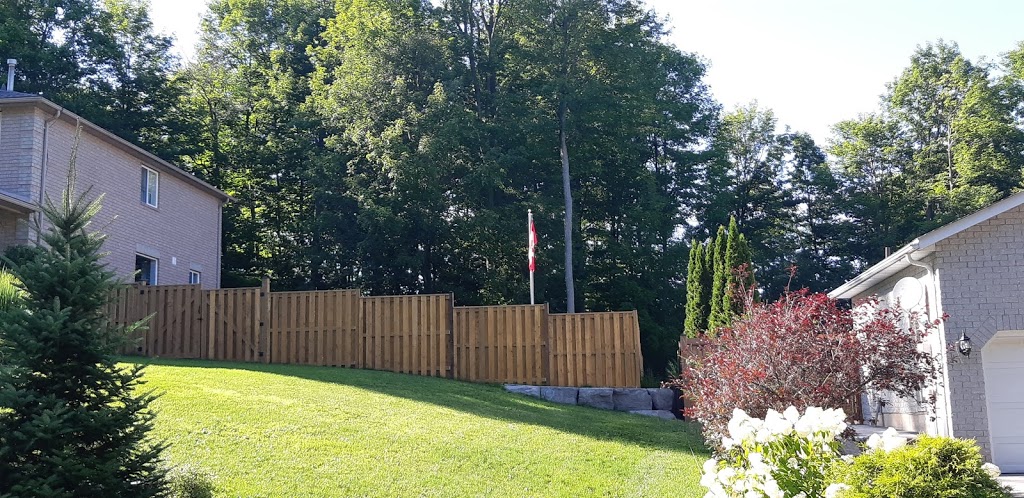 Backyard Fencing | 4357 Penetanguishene Rd, Hillsdale, ON L0L 1V0, Canada | Phone: (705) 828-2176