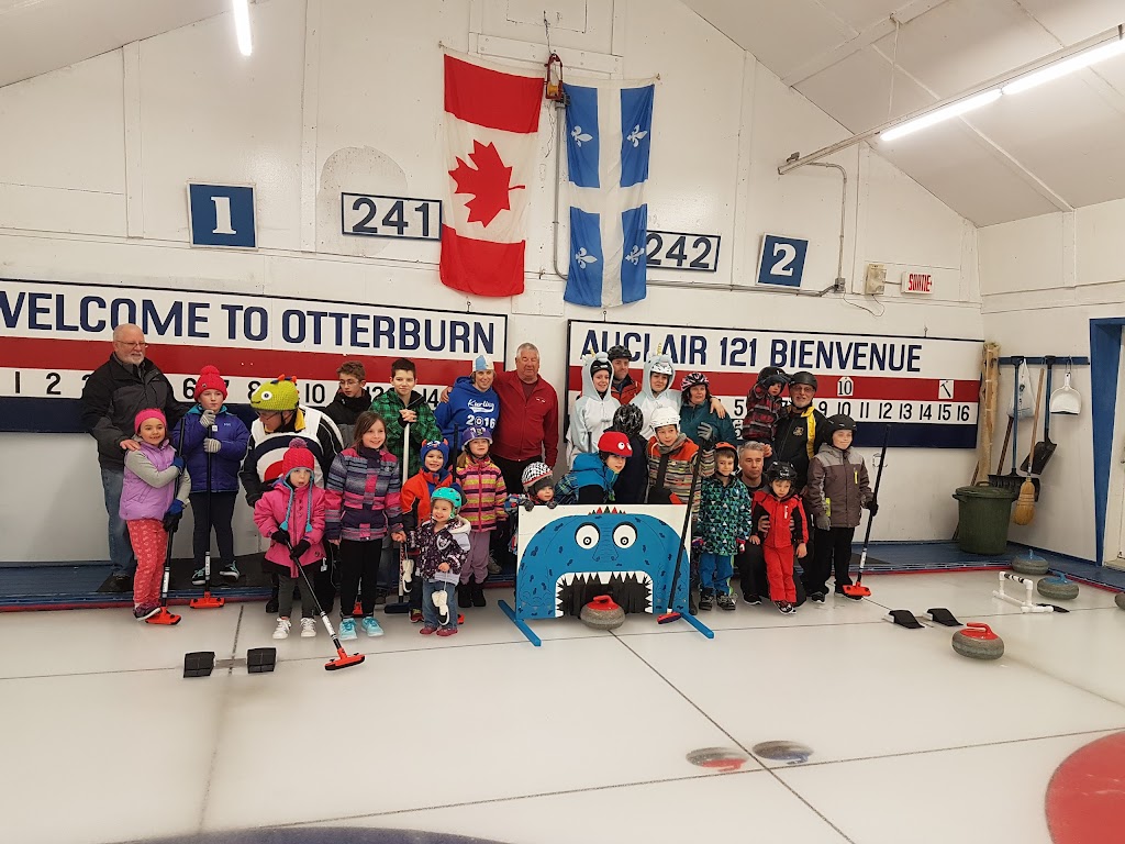 Otterburn Legion and Curling Club | 318 Rue Connaught, Otterburn Park, QC J3H 1J1, Canada | Phone: (450) 467-0881