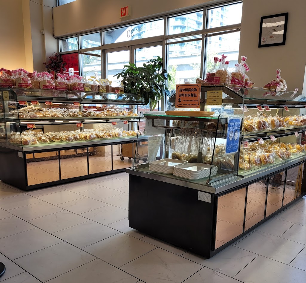 Kam Do Bakery | 6211 No. 3 Rd Unit 135, Richmond, BC V6Y 0C2, Canada | Phone: (604) 284-5611