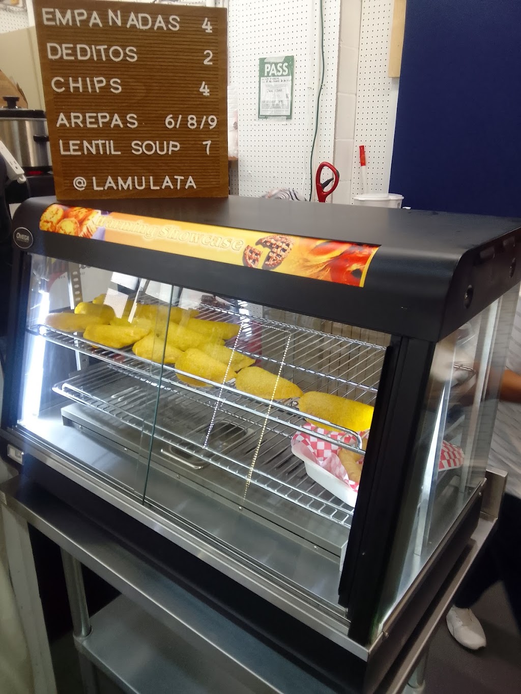 La mulata Colombia street food | 8 Westmore Dr, Etobicoke, ON M9V 1C3, Canada | Phone: (647) 879-8595