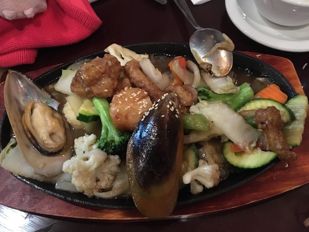 Restaurant Pho Laurentides | 488 Boulevard des Laurentides, Laval, QC H7G 2V1, Canada | Phone: (450) 629-6888