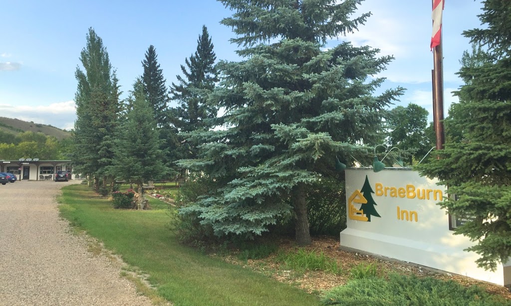 BraeBurn Inn | 750 Bay Ave S, Fort QuAppelle, SK S0G 1S0, Canada | Phone: (306) 332-5757
