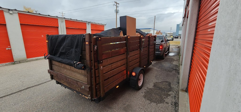 Junk Removal Calgary | 123 Martin Crossing Park NE, Calgary, AB T3J 3N7, Canada | Phone: (403) 483-3971