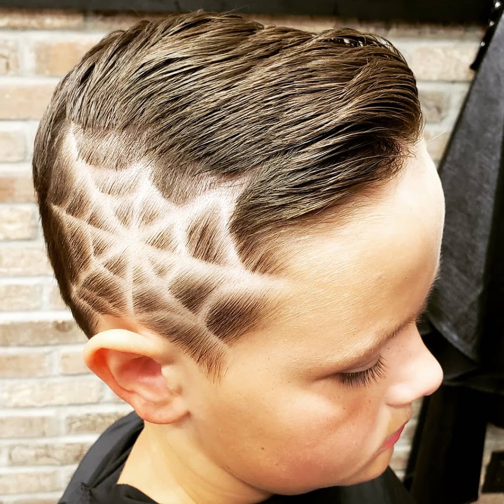 Ozsc Barber Studio | 4515 Varsity Dr NW #421, Calgary, AB T3A 0Z8, Canada | Phone: (587) 578-7756
