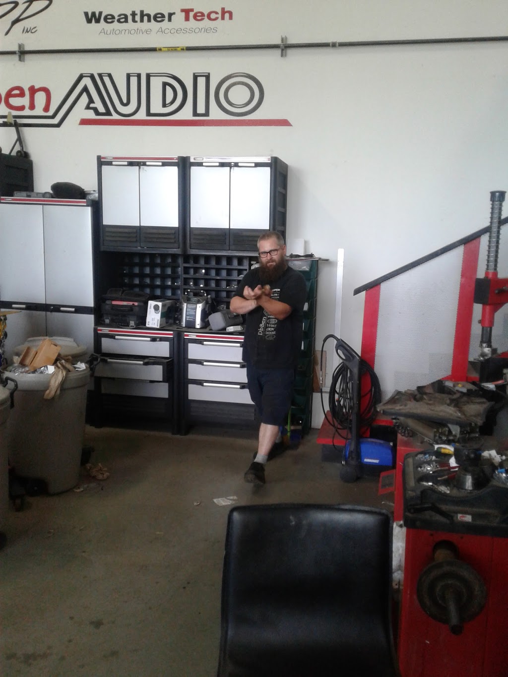 DbBen AUDIO | 2368 Boulevard Curé-Labelle local 4, Saint-Jérôme, QC J7Y 5E9, Canada | Phone: (450) 431-2197
