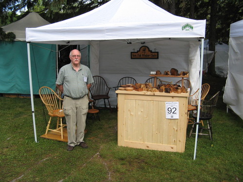 Vern Fish Windsor Chairs | 1044 Holiday Park Dr, Bracebridge, ON P1L 1W9, Canada | Phone: (705) 645-4835