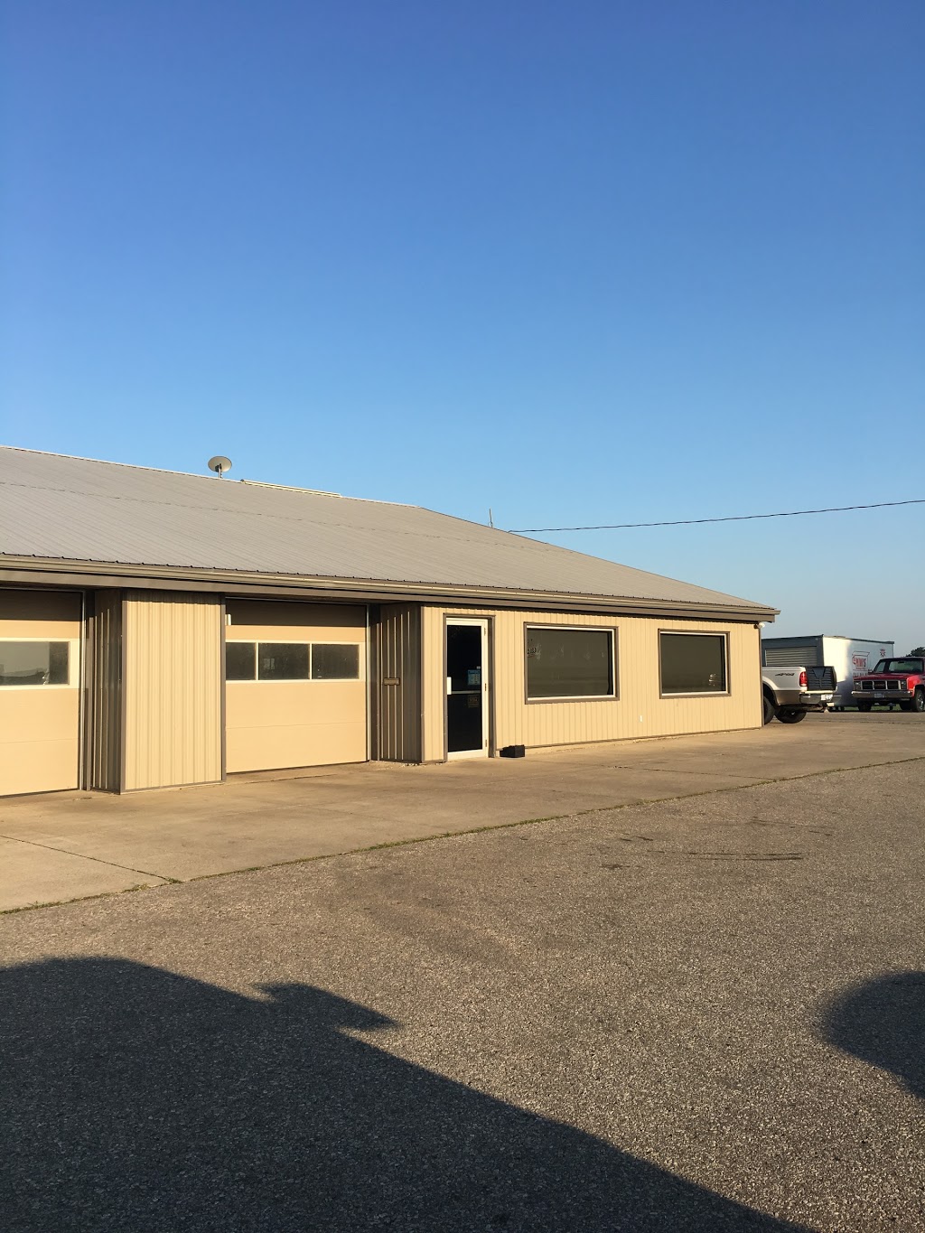 Agri-Tech Automotive | 379 Brant County Hwy 54, Brantford, ON N3T 5L9, Canada | Phone: (519) 753-8980