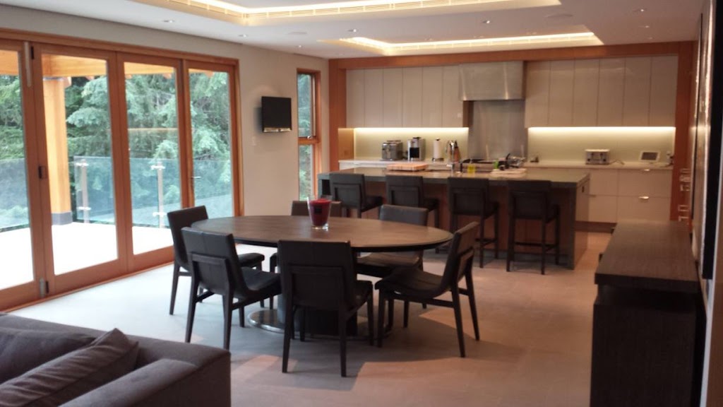 Solo Designs | 37717 2 Ave, Squamish, BC V8B 0C3, Canada | Phone: (604) 892-9499
