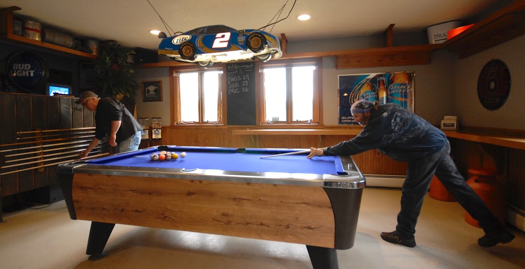 The Gap Pub & Grill | 280 VT-5A, Orleans, VT 05860, USA | Phone: (802) 525-4187