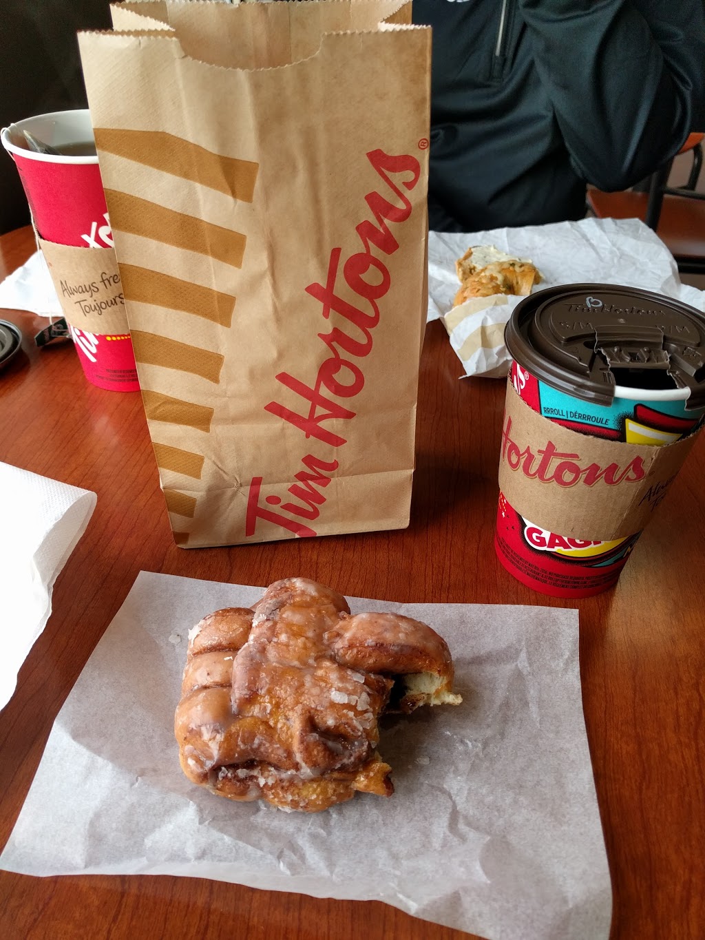 Tim Hortons | 13615 Bonaventure Dr SE, Calgary, AB T2J 6W5, Canada | Phone: (403) 271-8887